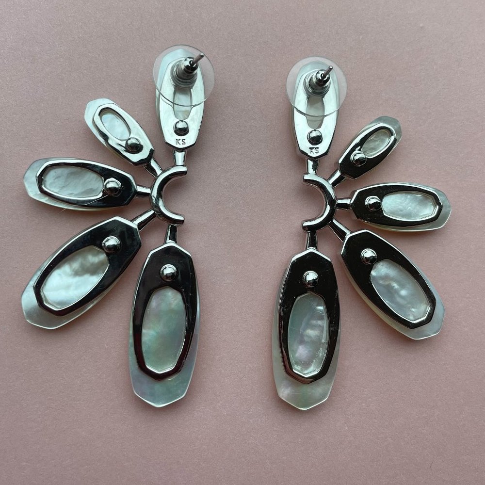 NWT Kendra Scott Ashlyn Ivory Mother Of Pearl Statement Earrings 14K Gold Plated - Picture 6 of 11